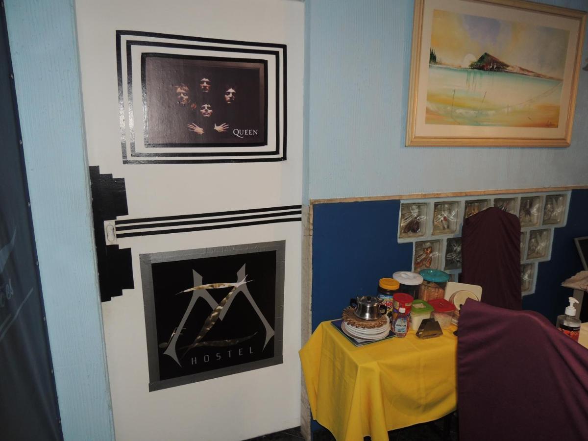 Bunk Bed Mixed Dormitory Room